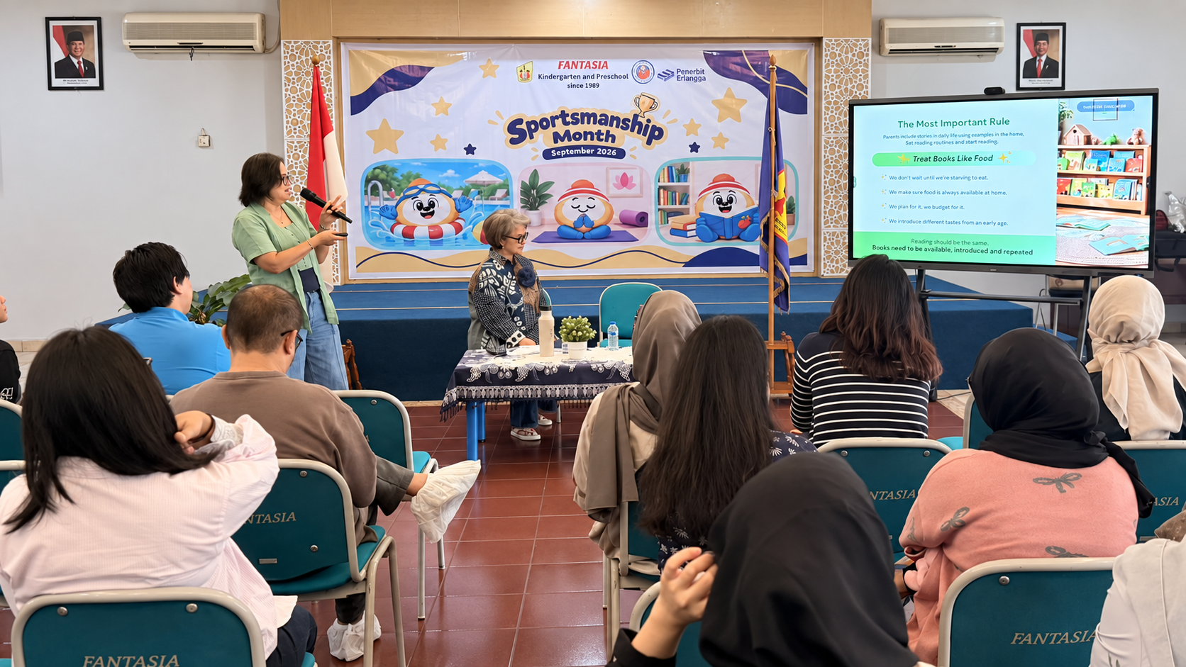 Dr Santi sharing with parents at Fantasia Kindergarten and Preschool